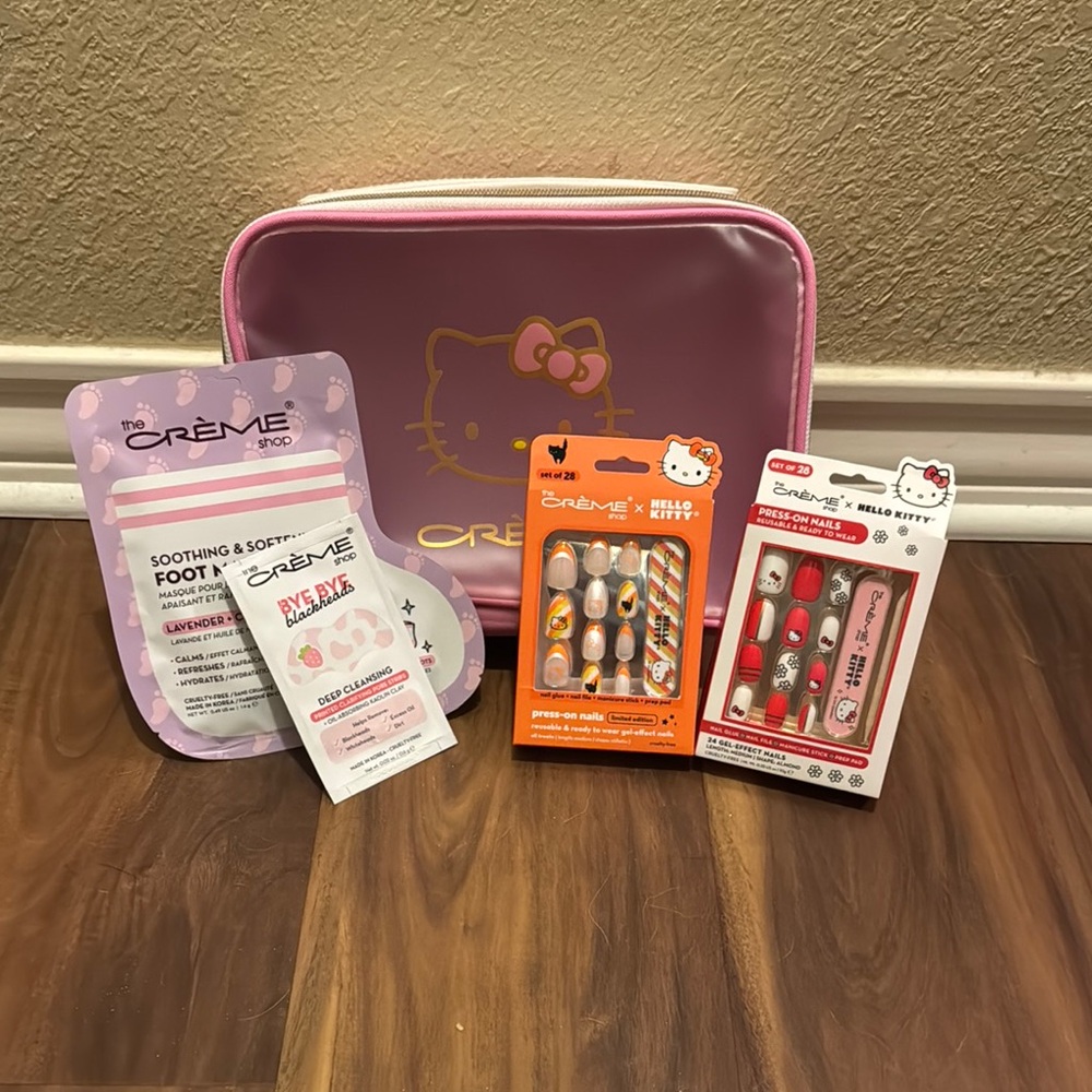 Hello Kitty Pink Beauty Set